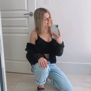 Meet your Posher, Jade